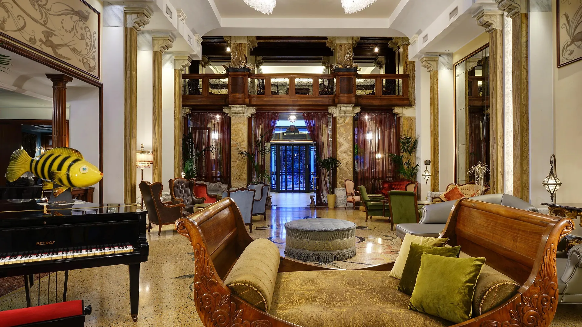 Grand Hotel Savoia Genua 5*,