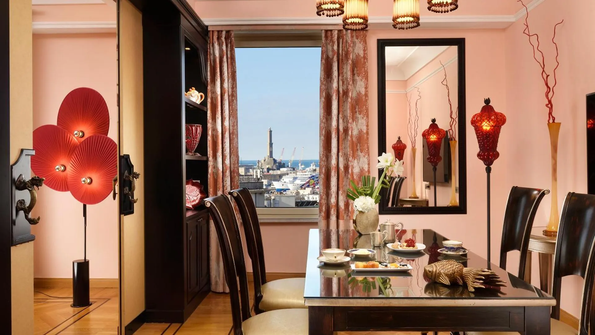 Grand Hotel Savoia Genua 5*,